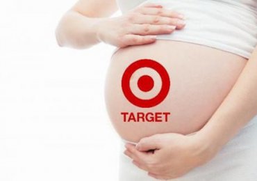 [Marketing thời 4.0] Khi siêu thị “phát giác” nữ sinh có thai trước cả… cha của cô gái