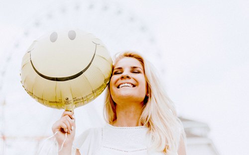 Tiếp thị bằng nụ cười: Hiểu đúng để ứng dụng hiệu quả