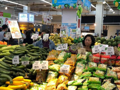 COVID-19: Thay đổi trong hành vi mua sắm và chuyển động bán lẻ tại Việt Nam