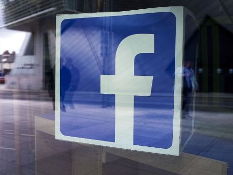 Mối quan hệ giữa Facebook và doanh nghiệp: Bằng mặt không… bằng lòng